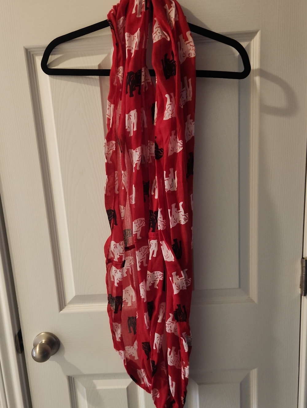 GA Bulldog Print Lightweight Scarf
